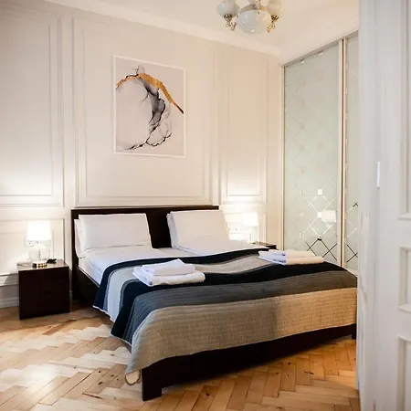 Gepner On Rynok Square * Lviv