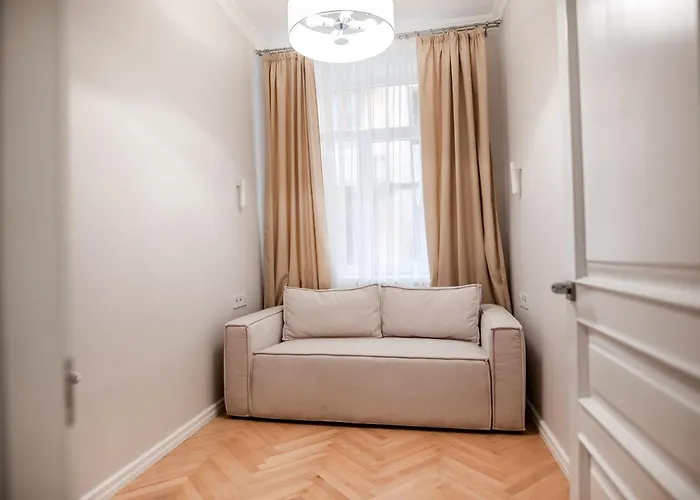 Gepner On Rynok Square Apartment